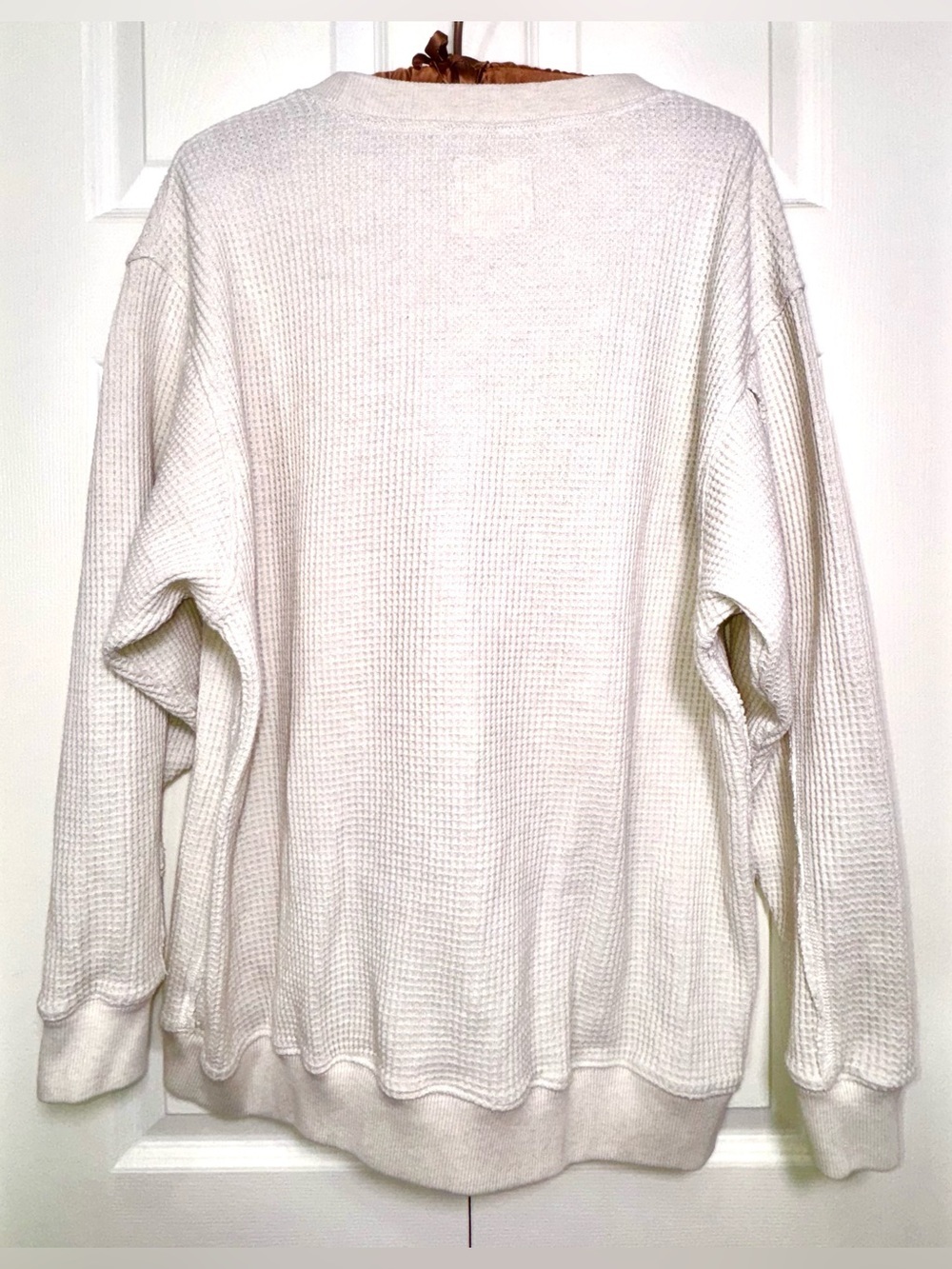 Aerie Waffle Knit Oversized Long Sleeve Tee Women’s Medium Ivory Loose Fit - Picture 2 of 13